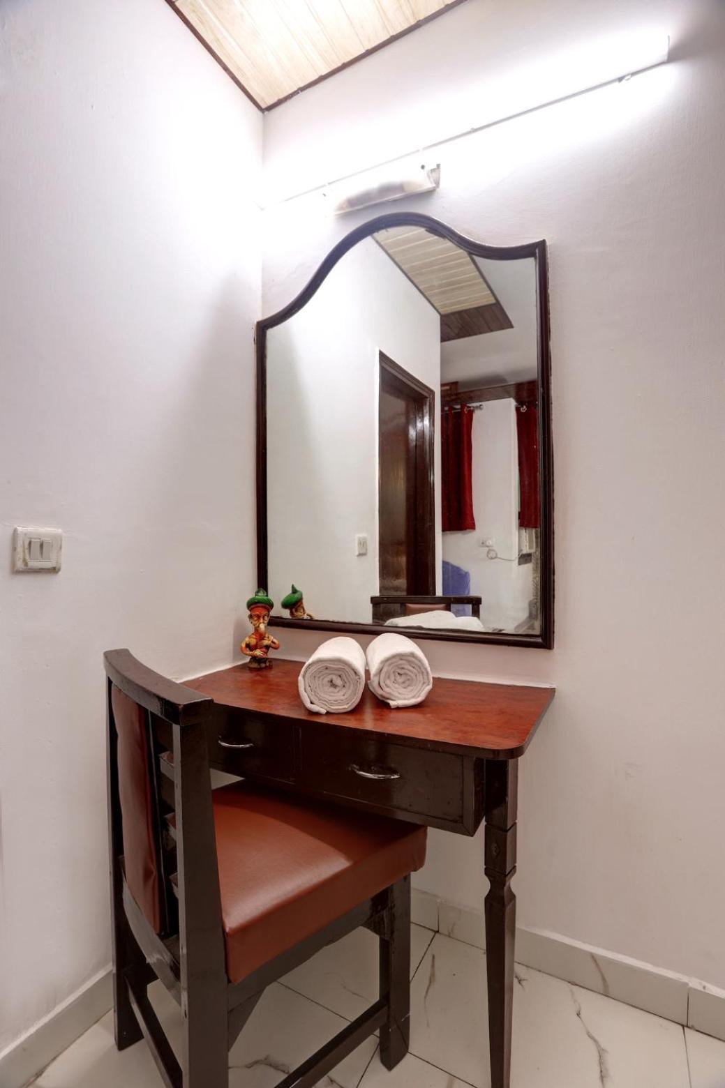 Hotel Delhi Darbar Екстериор снимка