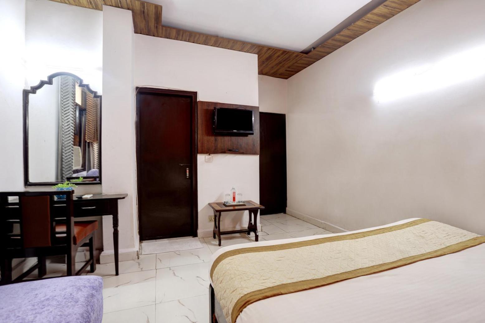 Hotel Delhi Darbar Екстериор снимка